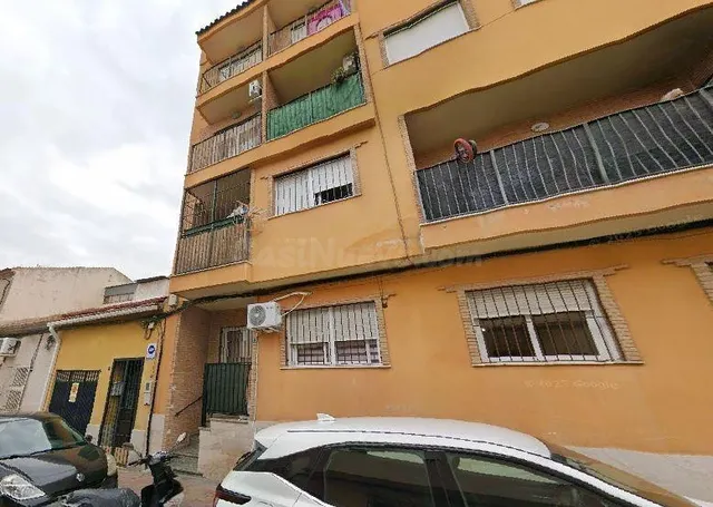 SE VENDE piso OKUPA en C Pi Antonio Hnez Carpe 13 de Murcia - foto 3