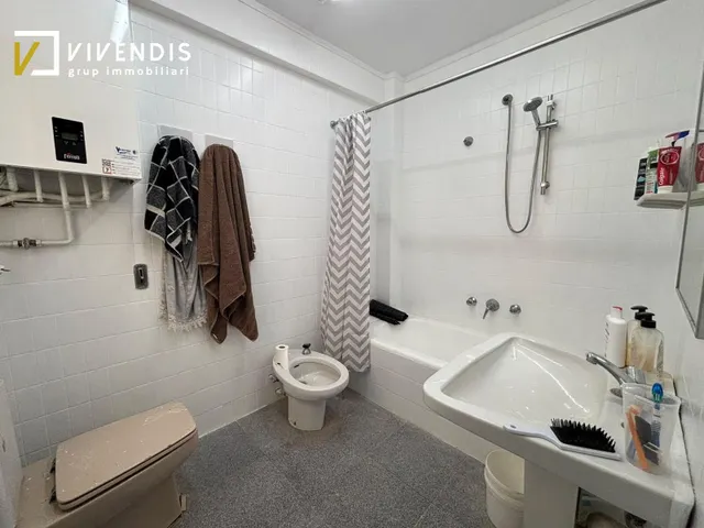 PISO EN VENTA - RAMBLA FERRAN — 33