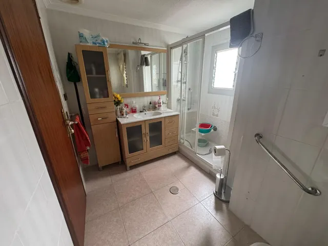 Amplia Planta Baja en Alicante - Ideal para Familias — 17