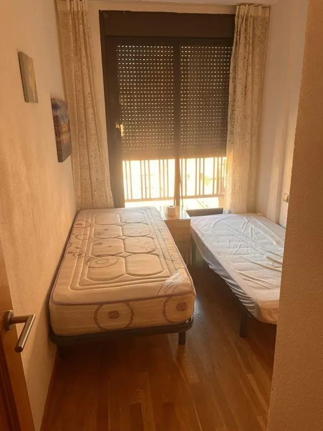 Piso con garaje — 24