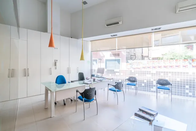 Local comercial 6 habitaciones 200m² en venta - Motril puebl - foto 4