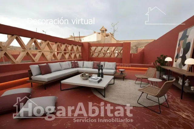Casa de 2 alturas con TERRAZA cerca del Ayuntamiento — 2