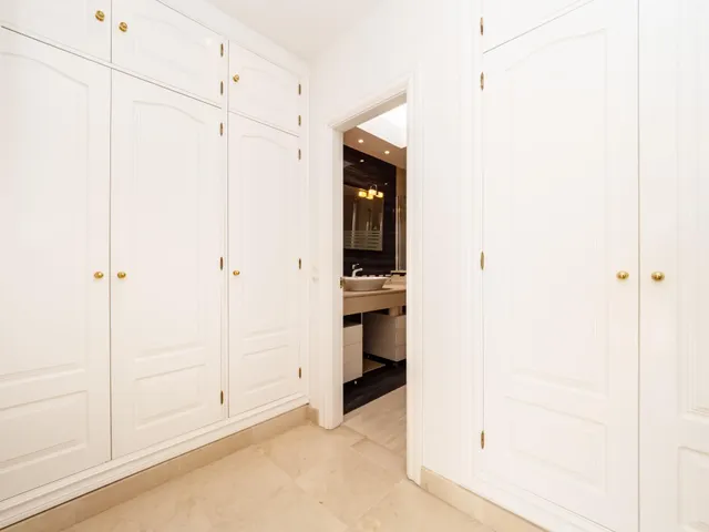 VENTA DE ÁTICO EN PASEO MARÍTIMO DE LOS BOLICHES, FUENGIROLA. 2 DORMITORIOS, TERRAZA Y VISTAS AL MAR — 32