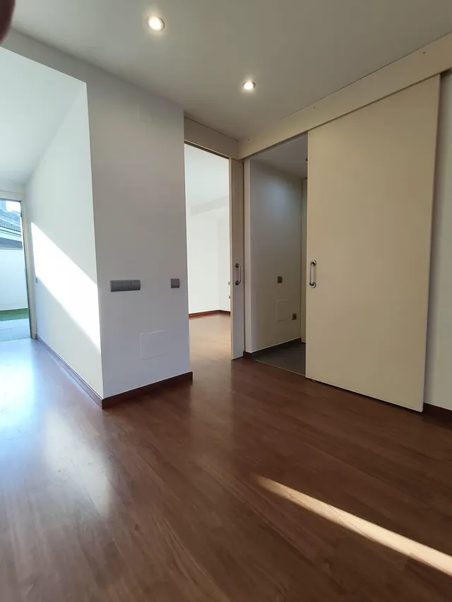 Tu hogar en Santpedor. Piso de 2 habitacions y parking Incluido — 12