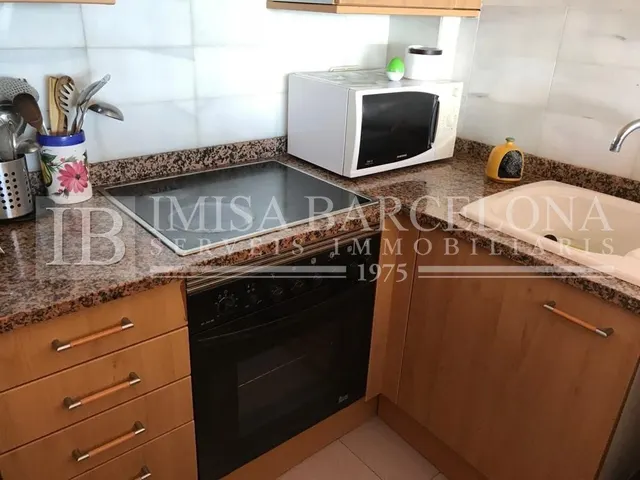 Apartamento con espectaculares vistas al mar y al Castillo — 27