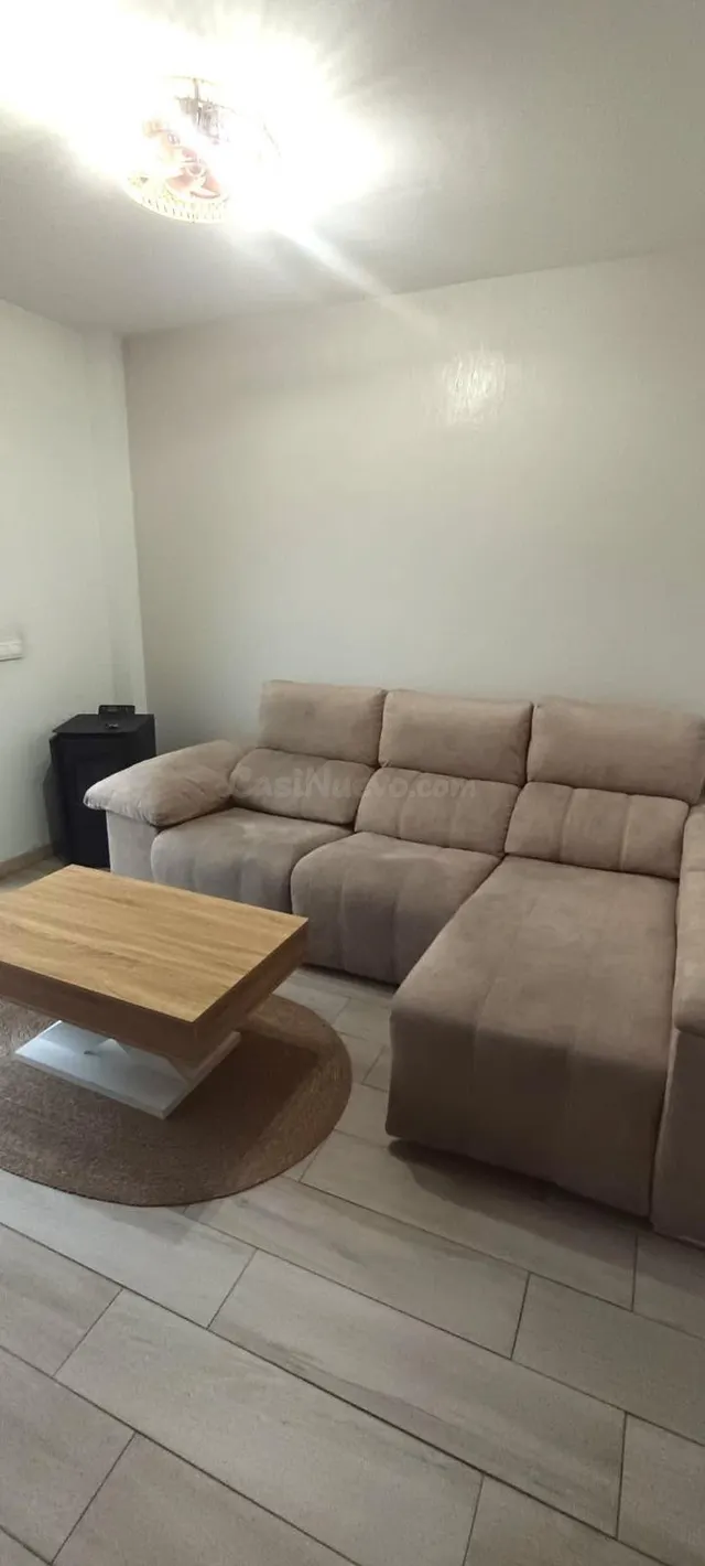 TU NUEVO HOGAR EN GUILLENA: 3 DORMITORIOS, PATIO, GARAJE Y MUCHA LUZ EN URBANIZACIÓN PRIVADA — 2