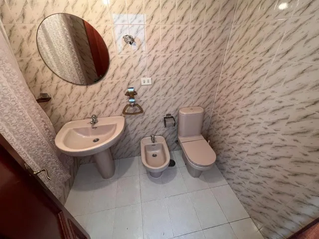 Amplio Piso en Venta en A Ponte, Ourense por €195.000 — 18
