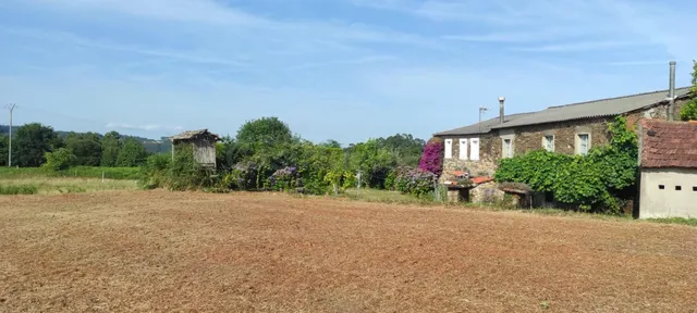 Terreno  en Venta en Barbeita- Cerca de la playa de Miño- A 