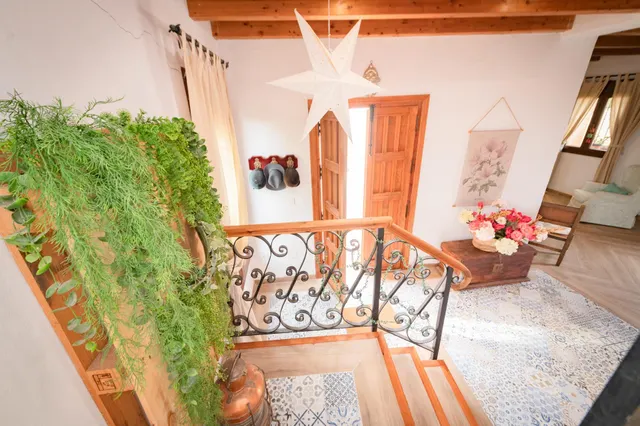 Casa de Campo Reformada en Villanueva de la Concepción: Paz, Elegancia y Vistas Únicas — 50