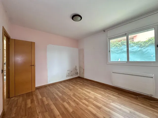 Se vende casa en la bisbal del penedes, zona priorat bisbal — 25