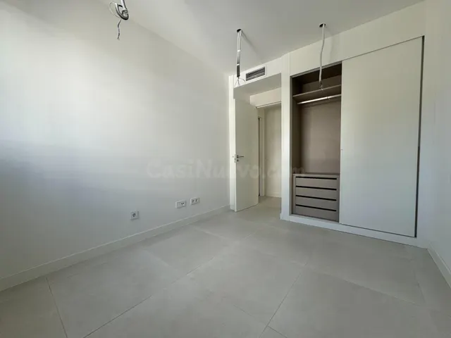 Ático con terraza 82 m2 - foto 3