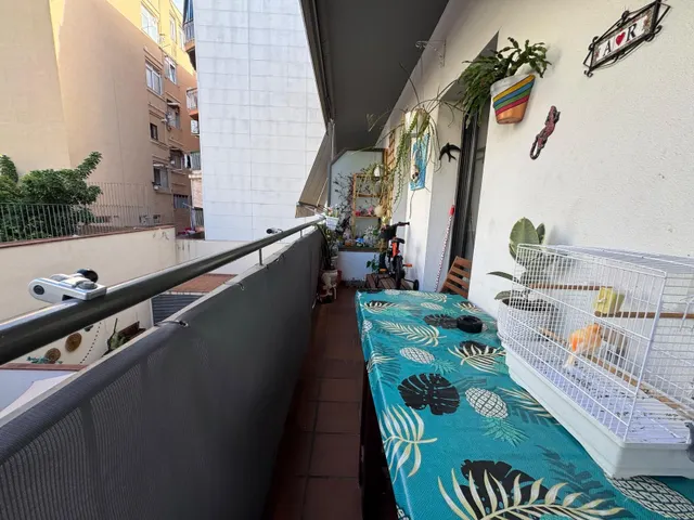 Luminoso piso con balcón y ascensor en Viladecans — 28