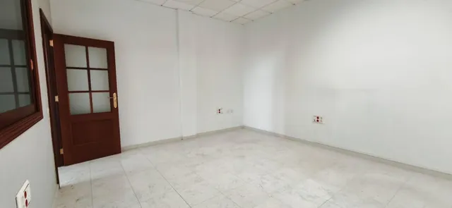 OFICINA A PIE DE CALLE - foto 4