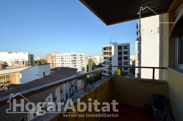 ¡CENTRO DE GANDIA! DOS EN UNO, MUY AMPLIO Y LUMINOSO CON GARAJE Y TRES BALCONES — 19