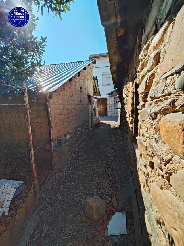 **se vende casa para reformar en quilós** — 6