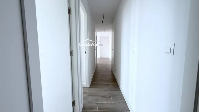 ALOVERA - Obra nueva. Ático con terraza de 7m2, 3 habitaciones, 2 baños, 2 plazas de garaje, Trastero y piscina. — 45