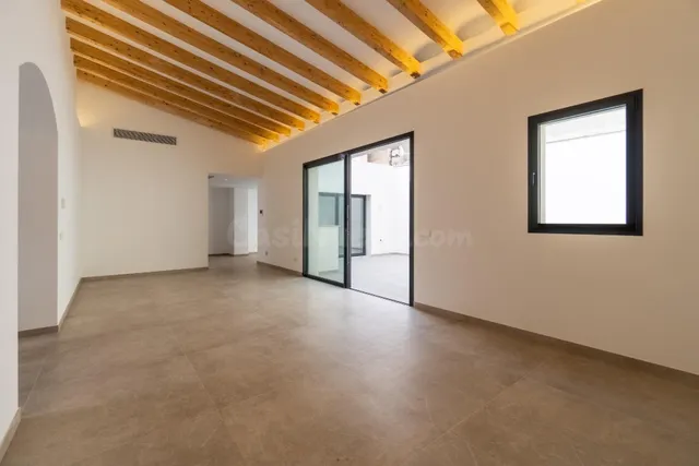 Casa reformada con piscina y garaje en Manacor
