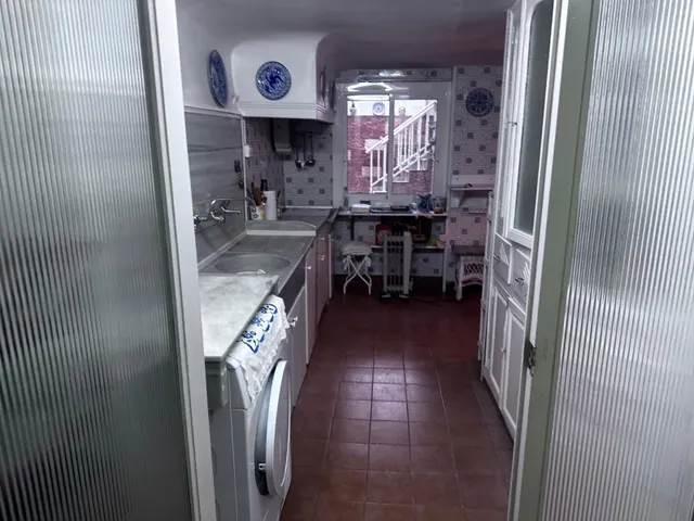 Oportunidad en Monóvar: amplia casa de 4 habitaciones y 2 baños — 6