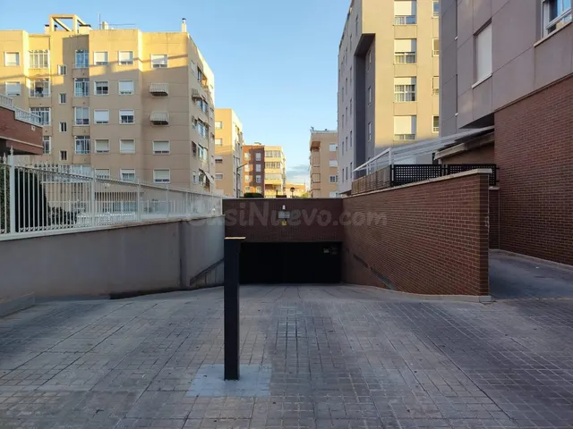 PLAZA DE PARKIN EN ALTABIX NUEVO — 4