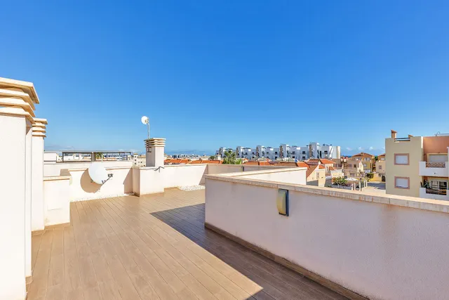 Villa 5 habitaciones 296m² en venta - La Zenia — 35