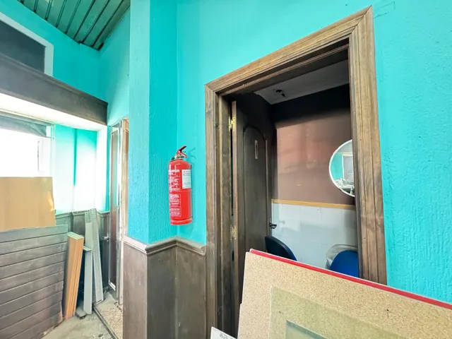 LOCAL COMERCIAL ZONA PLAZA DEL CABALLO — 29