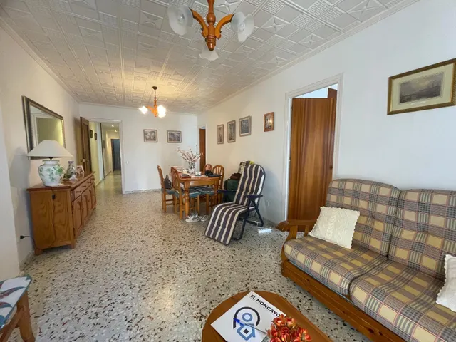Ático de 3 dormitorios con amplia terraza y vistas al mar en Guardamar del Segura — 8