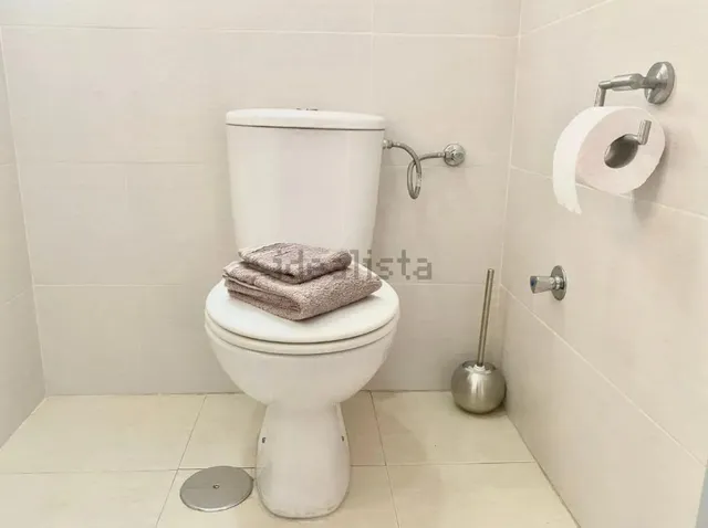 Alquiler de linda vivienda reformada zona altozano con terraza — 21