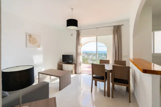 APARTAMENTOS BUNGALOW PLANTA BAJA EN CALPE - foto 2