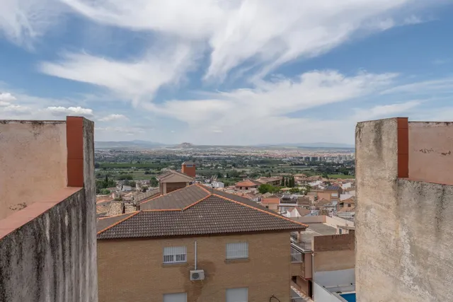 PISO AMPLIO IMPRESIONANTE VISTAS 4 DORMITORIOS GARAJE Y TRASTERO HUETOR VEGA — 47