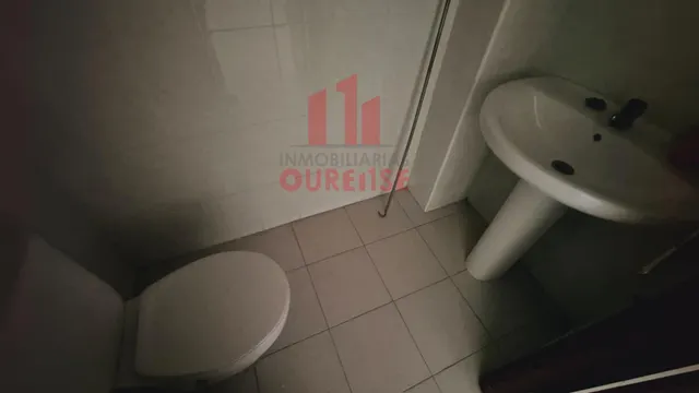 REF. 5638 LOCAL COMERCIAL EN O COUTO — 11
