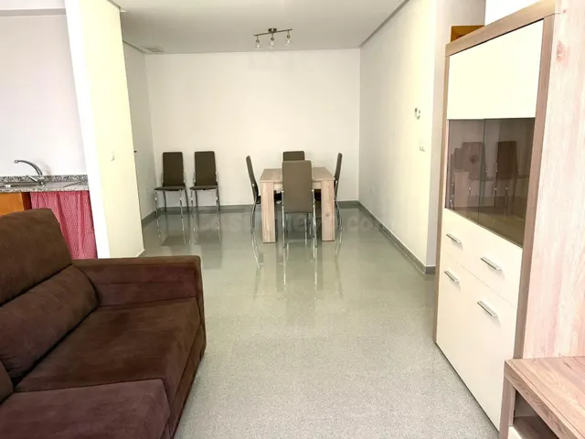 Se alquila piso seminuevo de 3 habitaciones y 2 baños!!! — 2