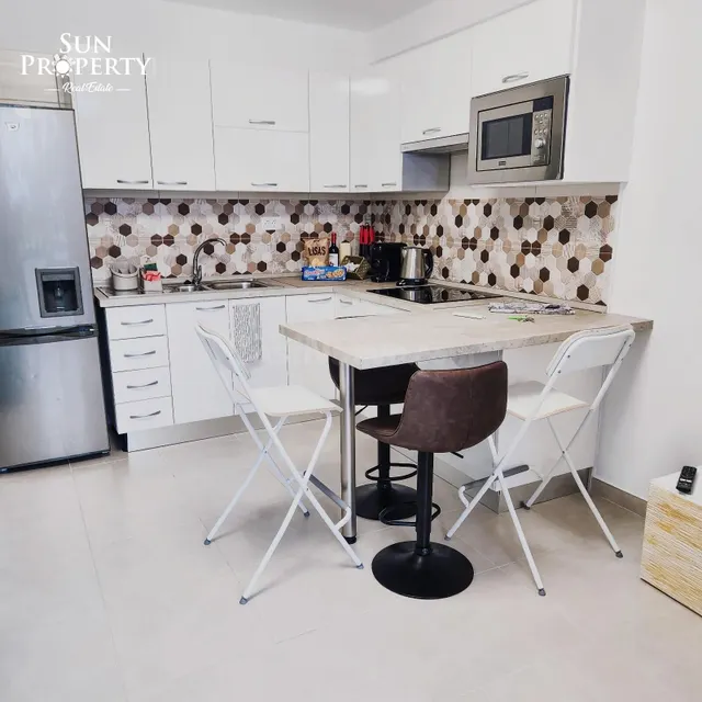 APARTAMENTO A UNOS PASOS DE LA PLAYA EN PLAYA DE LAS AMÉRICA - foto 4