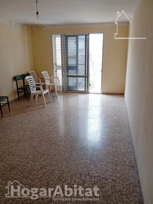 ¡Vistas a las montañas! Casa luminosa con garaje y dos grandes terrazas, cerca del ayuntamiento — 21