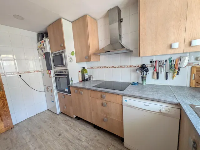 Chalet Independiente en VENTA en Zona de Pioz — 37