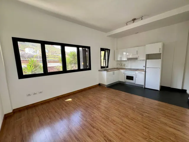 Casa familiar de tres plantas en Costa Ayala – Las Palmas de Gran Canaria — 13