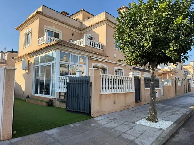 Villa 2 habitaciones 96m² en venta - El Mojón — 2