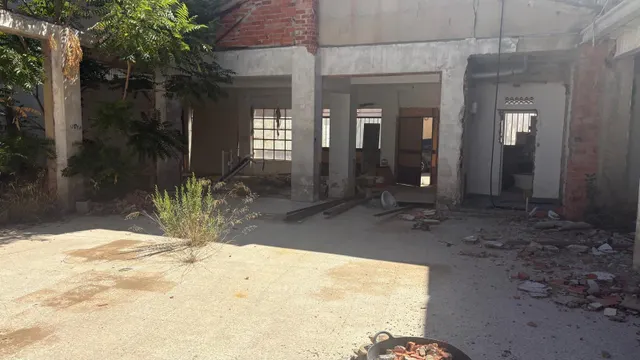 NAVE INDUSTRIAL CON MUCHAS POSIBILIDADES — 31