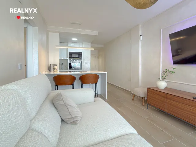 Encantador Ático con increíble diseño, nuevo a estrenar + 2 piscinas comunitarias — 9