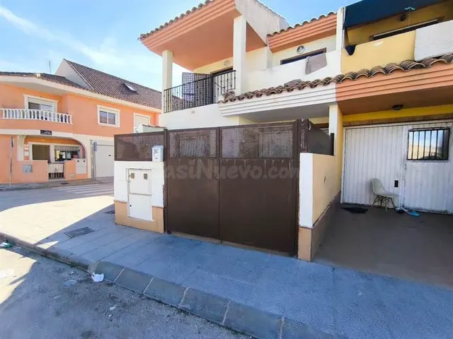 Casa 4 habitaciones 122m² en venta - Roldán - foto 3