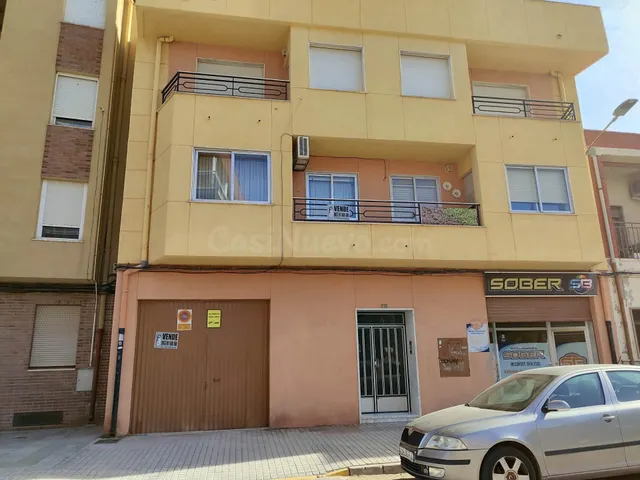 VIVIENDA REFORMADA DE 120 M2 FRENTE EDIFICIOS CAMPUS