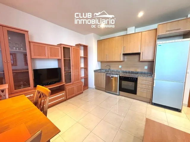 ALQUILER APARTAMENTO AMUEBLADO CON GARAJE EN LAS TORRES DE S - foto 4