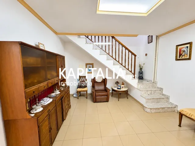 ESTUPENDA CASA ADOSADA CON GARAJE PRIVADO A LA VENTA EN ENGUERA — 33