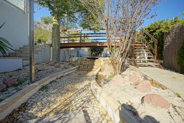 Villa 3 habitaciones 529m² en venta - Cucarres — 50
