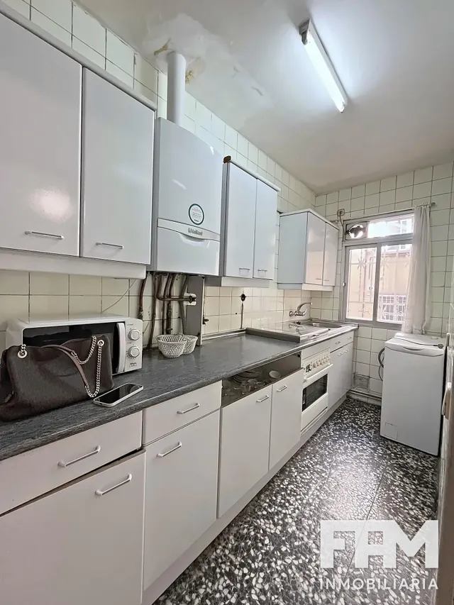 Piso Interior en Venta cerca de Calle Pablo Iglesias — 7