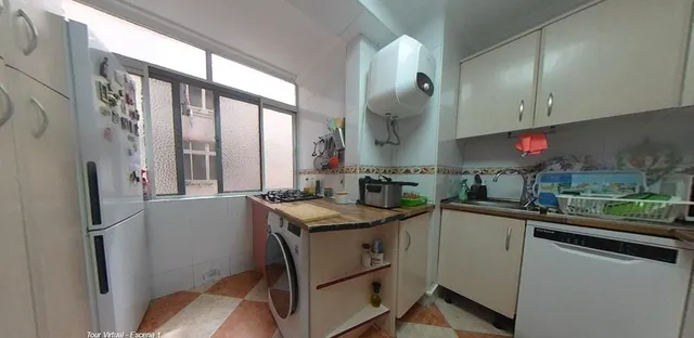 Moderno Piso Reformado en la Vibrante Zona de San Andrés, Málaga — 17
