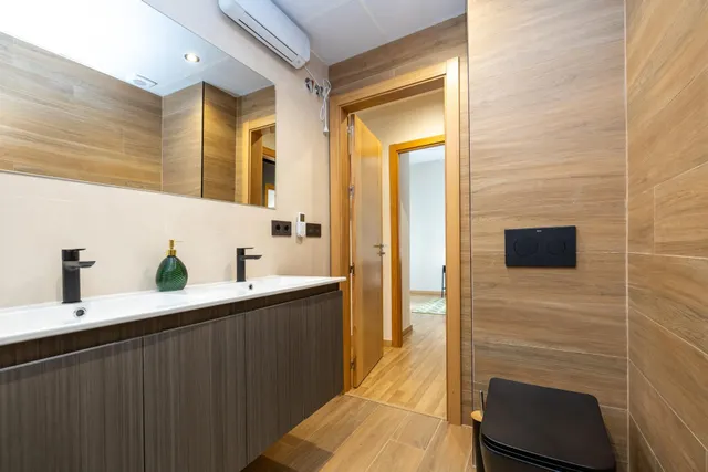 Ático Dúplex Reformado con Terraza de Ensueño en Armilla — 29