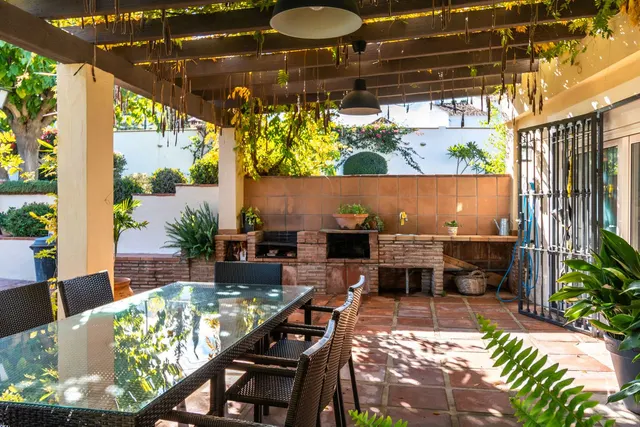 Chalet 7 habitaciones 350m² en venta - Centro — 39