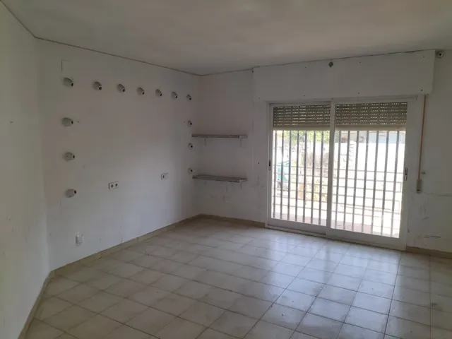 Se vende Chalet pareado en venta en Calle del Cercado Redondo, 8 — 17