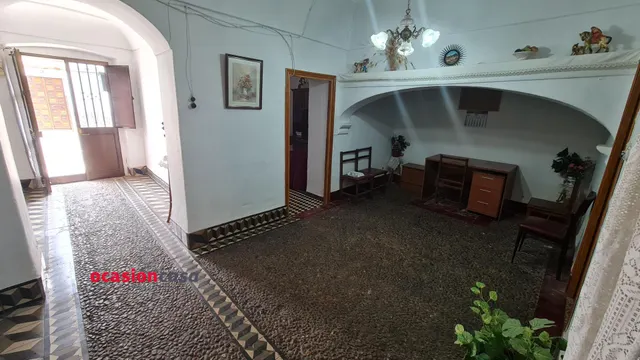 CASA CON BUEN PATIO EN LOS BLAZQUEZ — 13