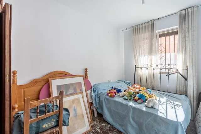 PISO EN EL CENTRO DE GUADIX — 16